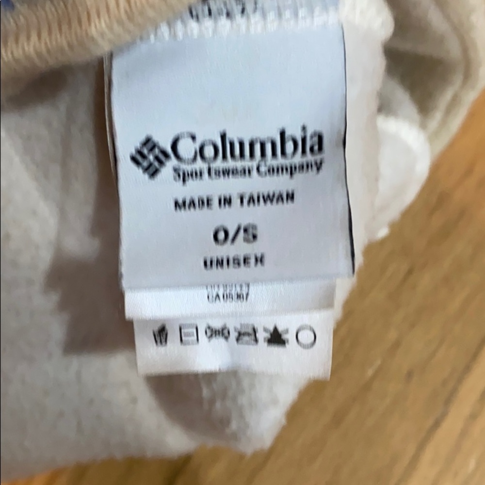 Columbia winter hat - Picture 2 of 3